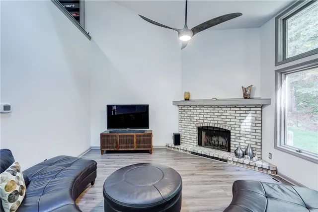 $349,900 | 4 Colonial Circle, Perinton, NY 14450