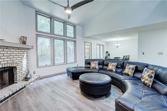 $349,900 | 4 Colonial Circle, Perinton, NY 14450