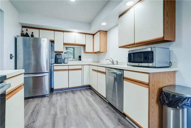 $349,900 | 4 Colonial Circle, Perinton, NY 14450