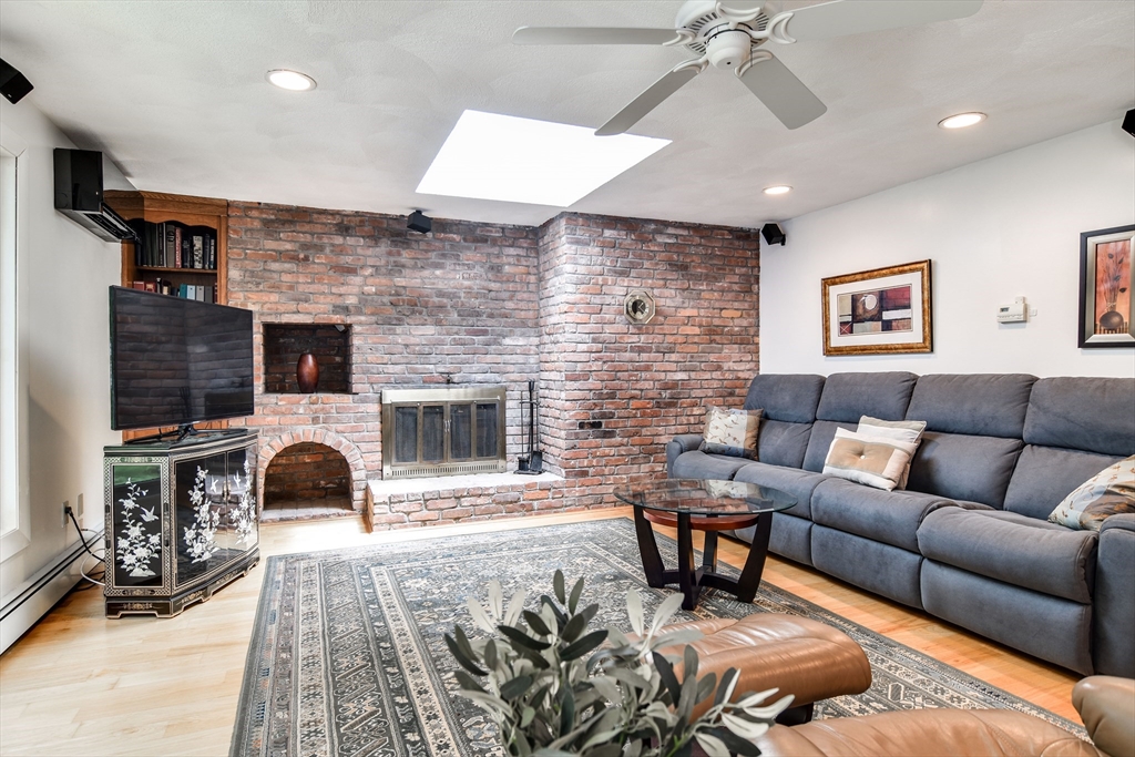 9 Larnis Road Framingham, MA 01701 - Photo 12 of 28