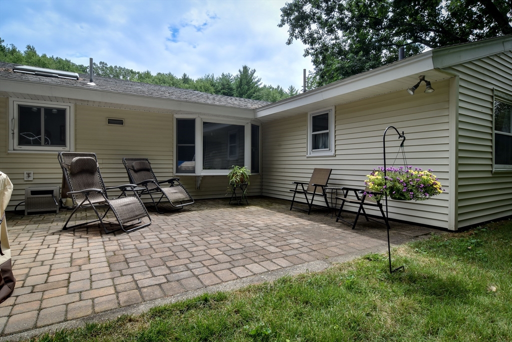 9 Larnis Road Framingham, MA 01701 - Photo 24 of 28