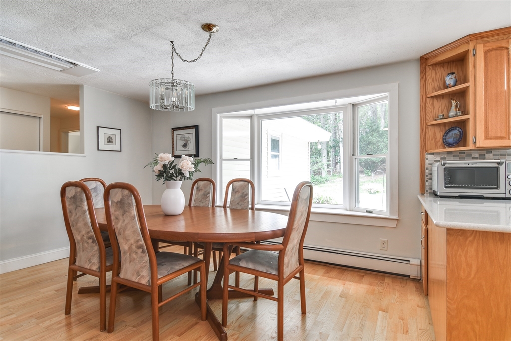 9 Larnis Road Framingham, MA 01701 - Photo 5 of 28