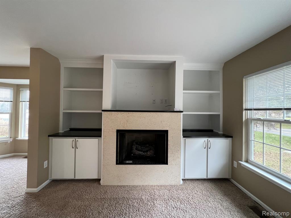 2030 Decker Road Walled Lake, MI 48390 - Photo 13 of 27