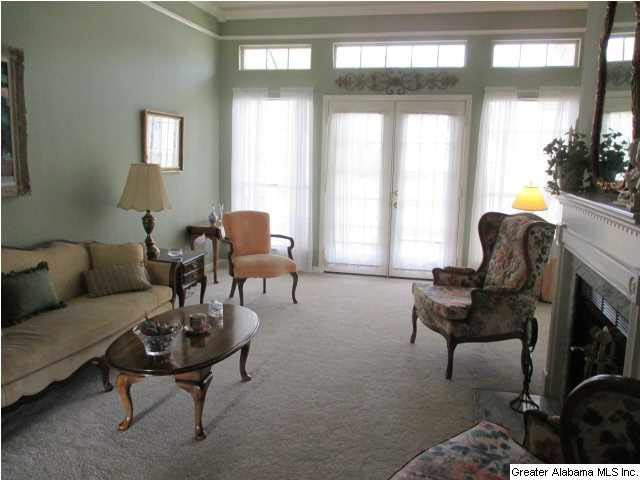 136 Braxton Way Pelham, AL 35124 - Photo 5 of 31