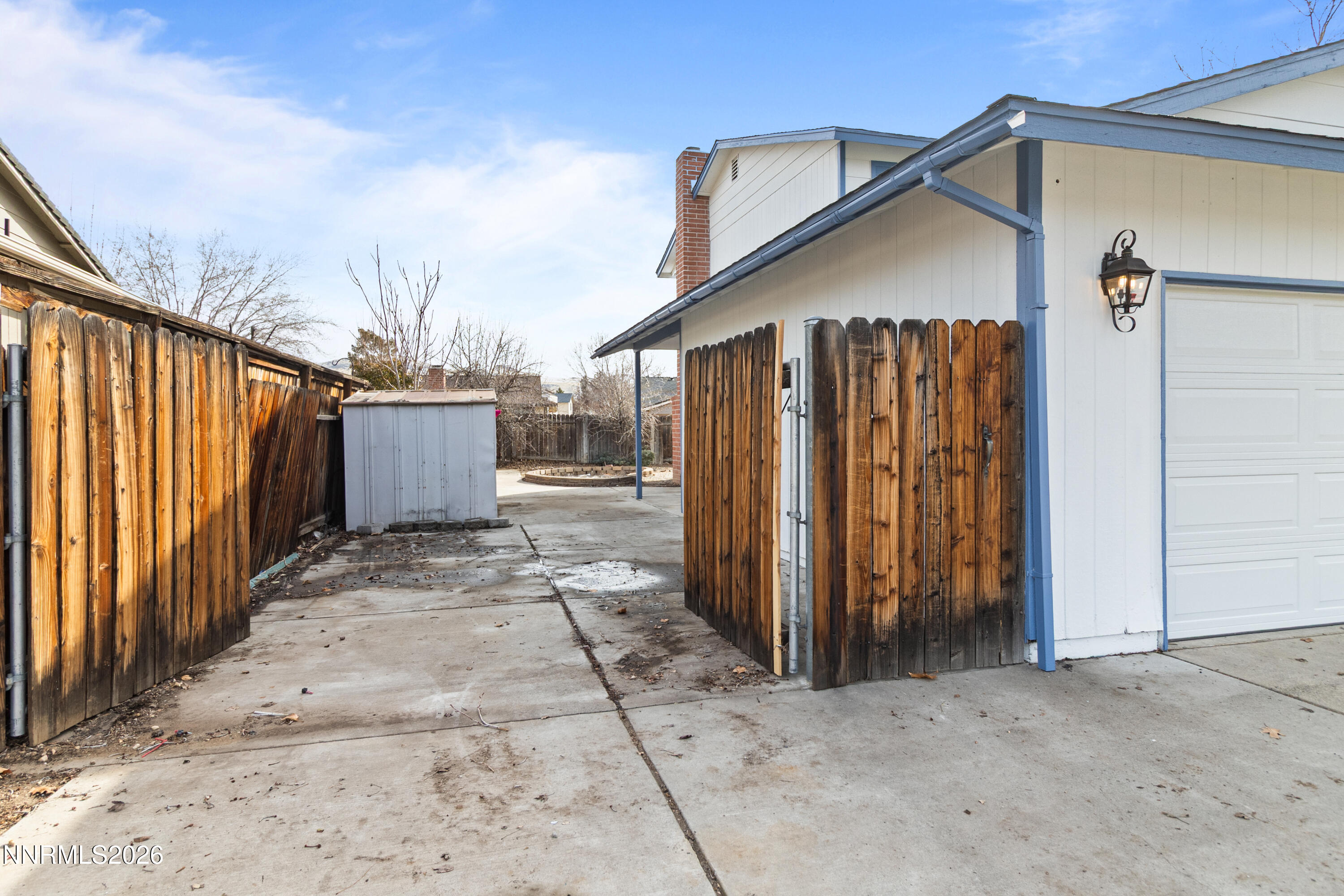 3142 Jarbidge Way Sparks, NV 89434 - Photo 5 of 42 a house with a outdoor space