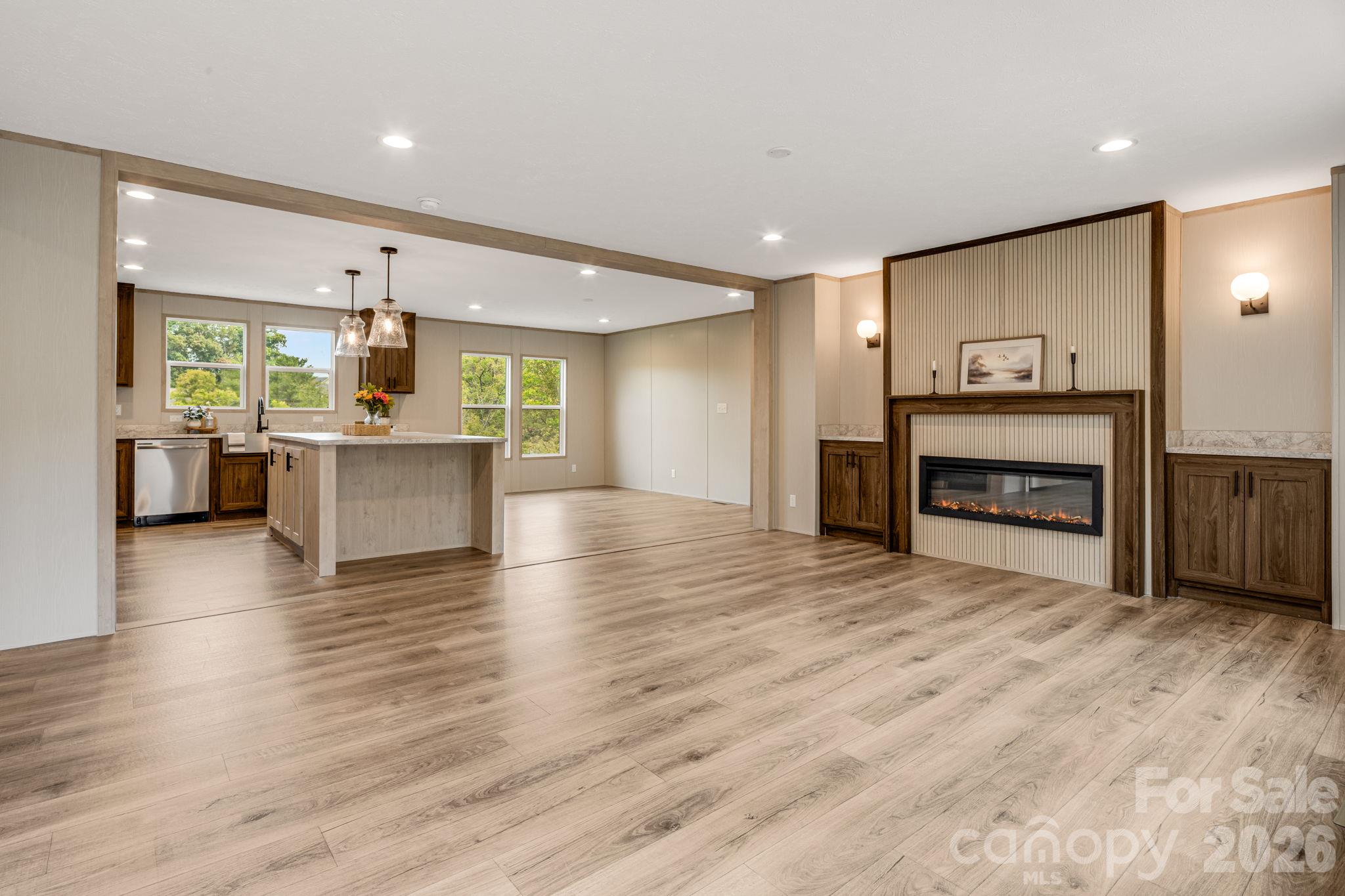 823 Jupiter Road Weaverville, NC 28787 - Photo 6 of 20 Gallery Image 6