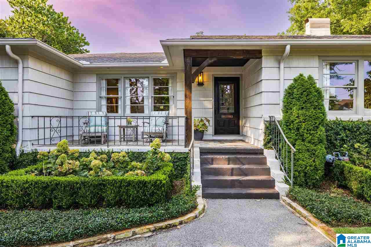 2208 Southwood Road Birmingham, AL 35216 - Photo 3 of 50