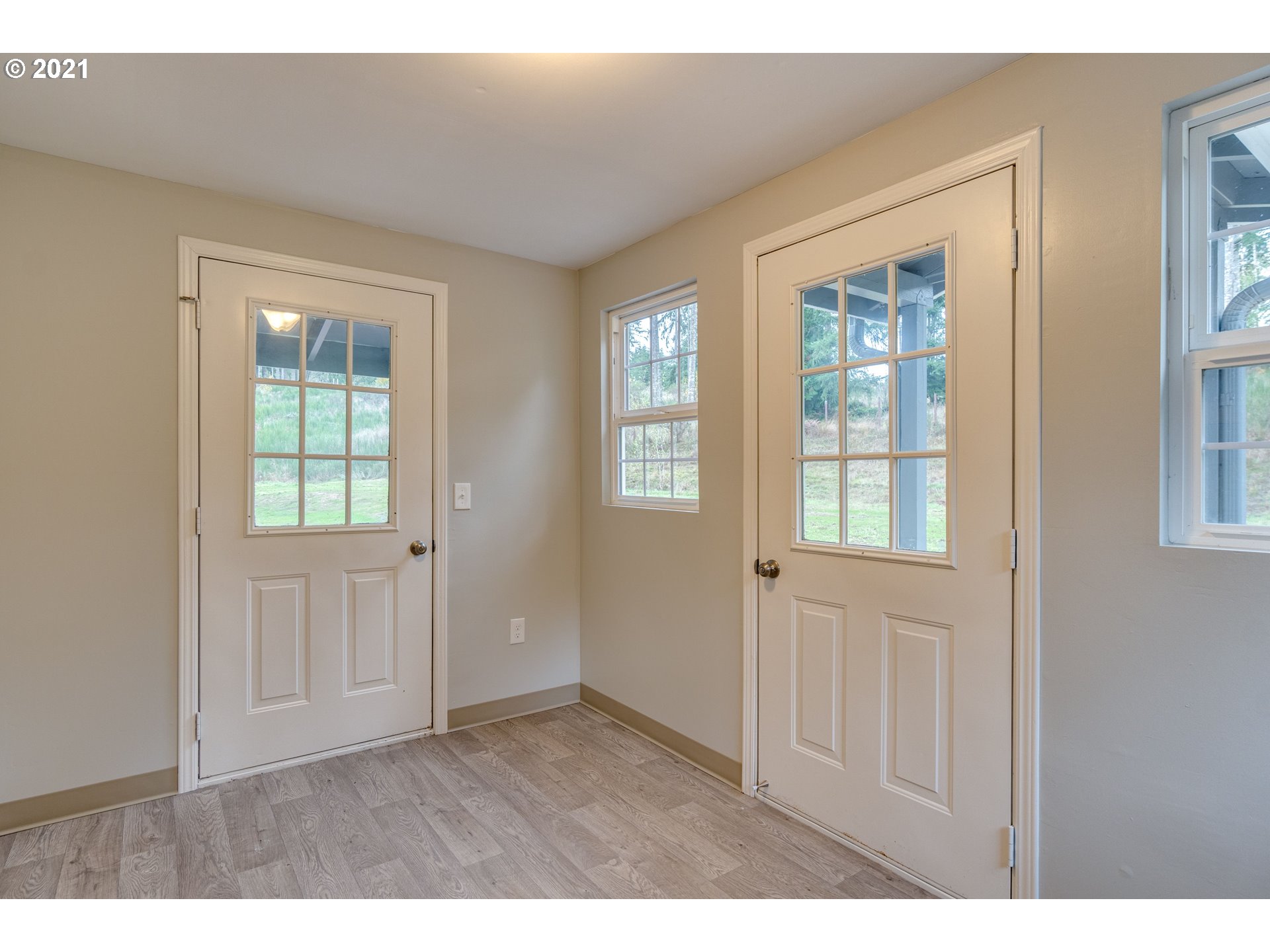 26116 Pellham Hill Road Rainier, OR 97048 - Photo 14 of 32 view of empty room with windows