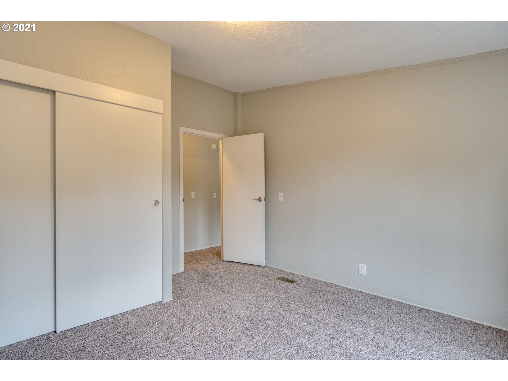 26116 Pellham Hill Road Rainier, OR 97048 - Photo 18 of 32 a view of an empty room