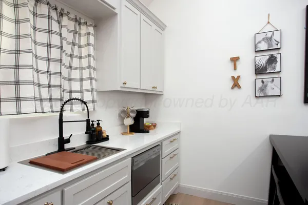 $1,700 | 1511 East Sundown Lane, Amarillo, TX 79118