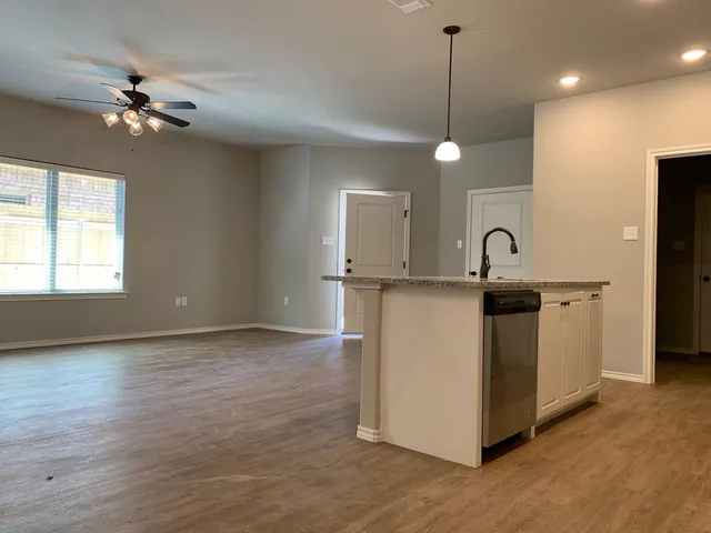 $1,560 | 1223 Preston Trail, Unit A, Wolfforth, TX 79382