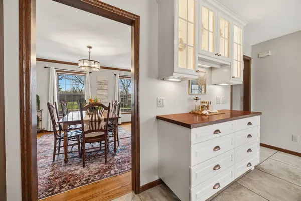 $838,700 | 413 Park Cambridge Wi 53523, Cambridge, WI 53523