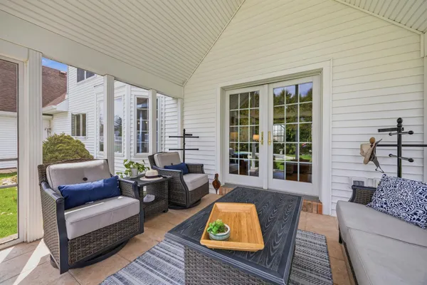 $838,700 | 413 Park Cambridge Wi 53523, Cambridge, WI 53523