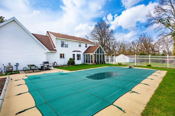 $838,700 | 413 Park Cambridge Wi 53523, Cambridge, WI 53523
