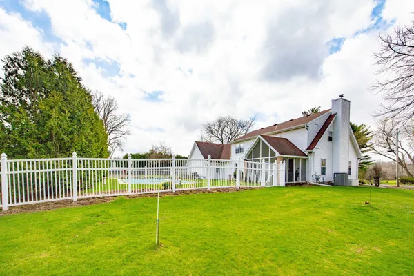 $838,700 | 413 Park Cambridge Wi 53523, Cambridge, WI 53523