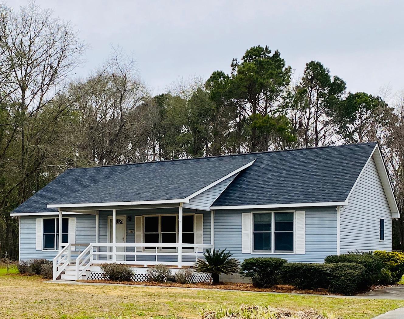 7348 Commodore Road Hollywood, SC 29449 - Photo 1 of 21 Front View