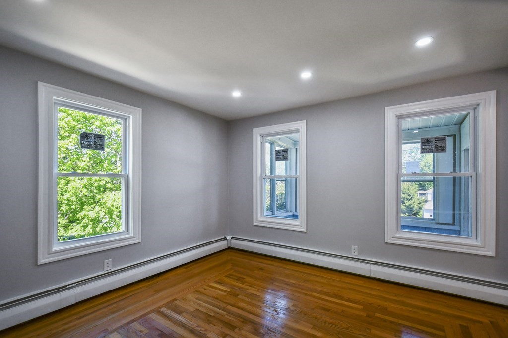 30 Bates Road Gardner, MA 01440 - Photo 11 of 30 Gallery Image 11