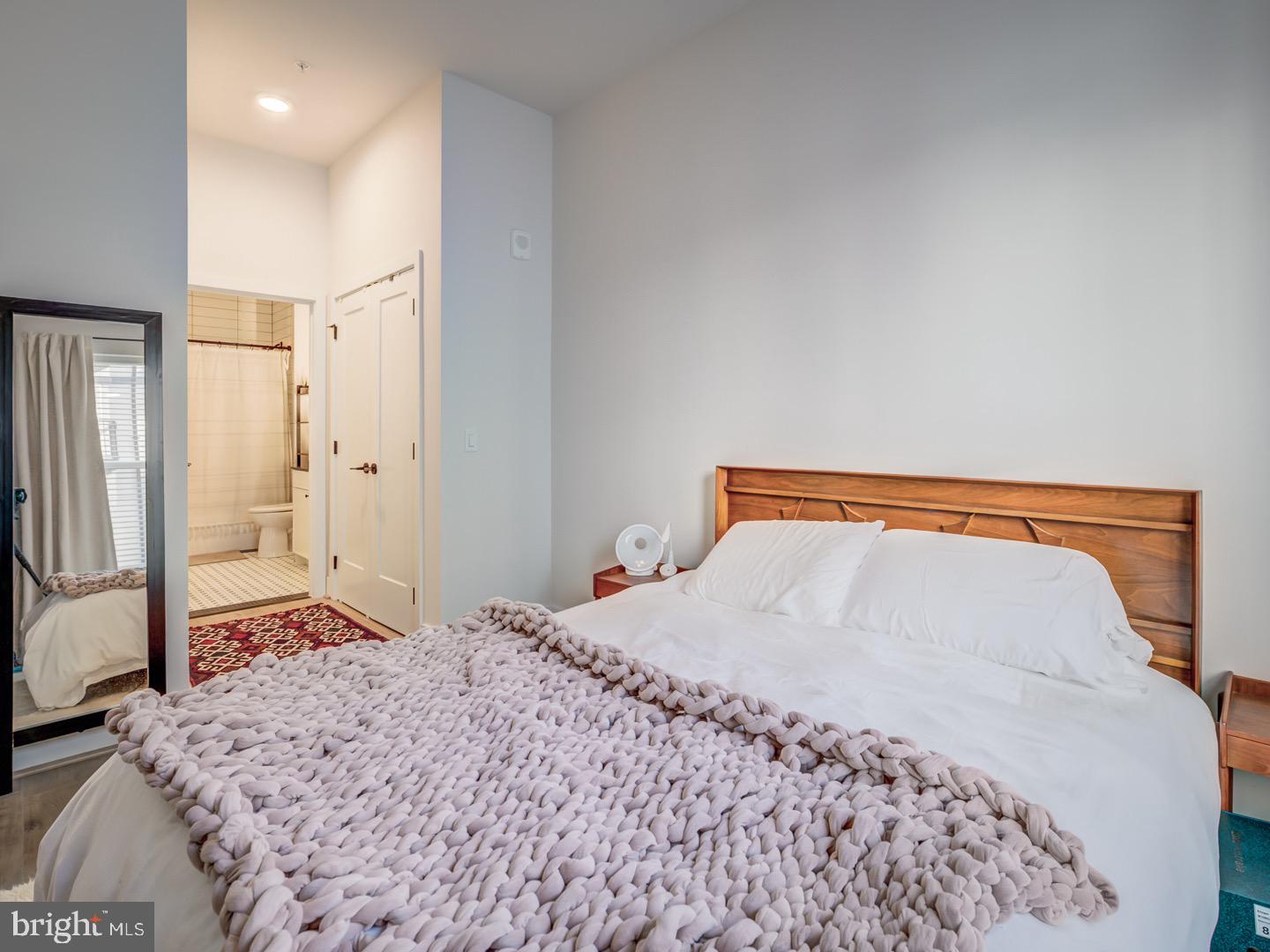 1339 E Street Southeast, Unit 111 Washington, DC 20003 - Photo 28 of 32