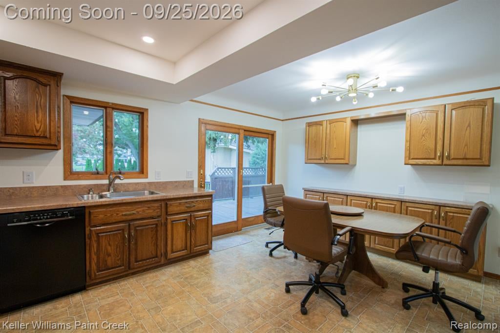 5030 Stellar Road Utica, MI 48316 - Photo 10 of 49 Gallery Image 10