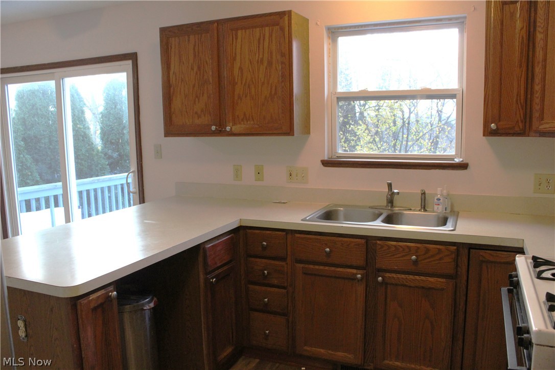 526 Gibbs Road Akron, OH 44312 - Photo 17 of 22