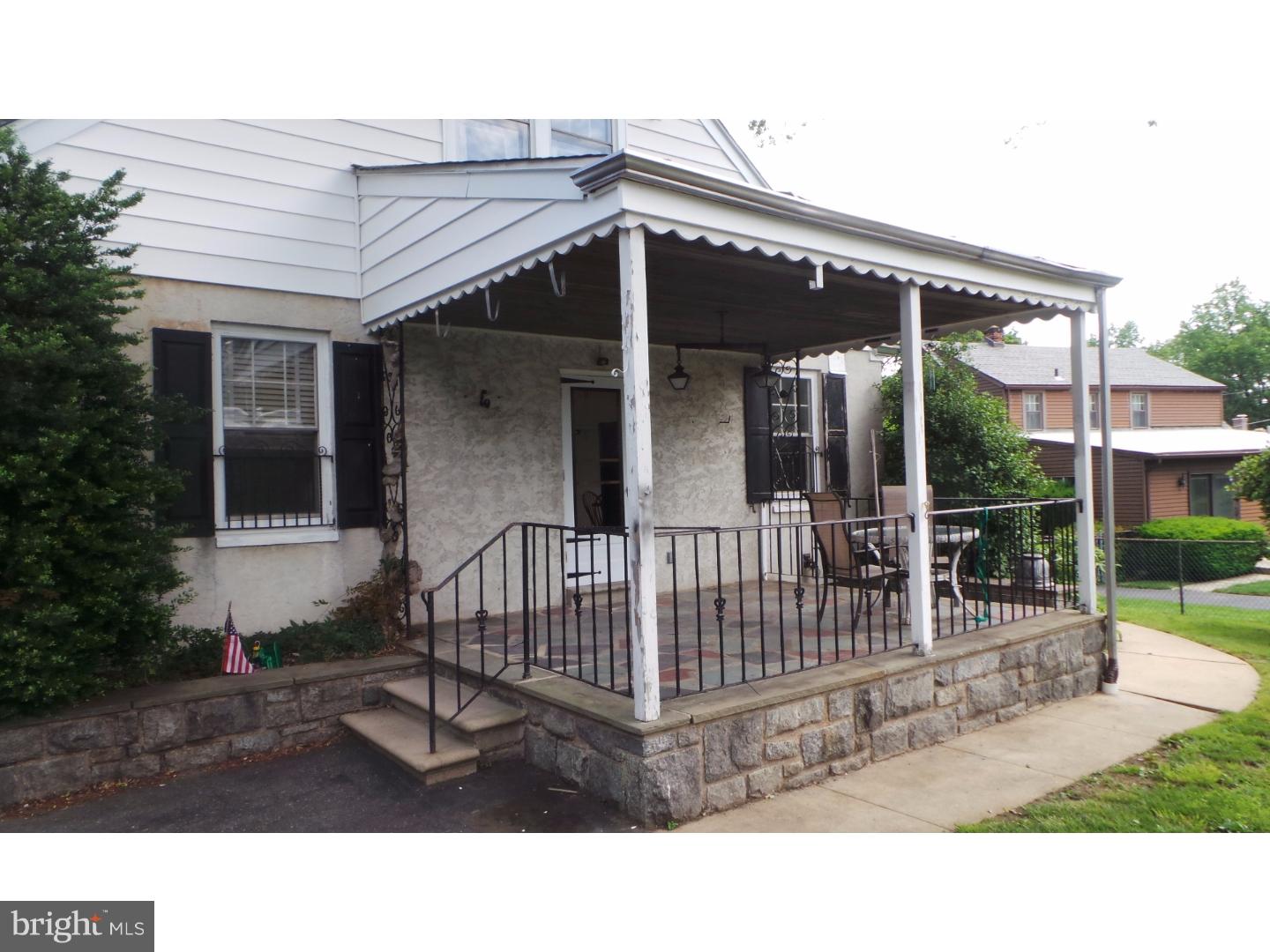 322 Shaw Road Ridley Park, PA 19078 - Photo 2 of 25