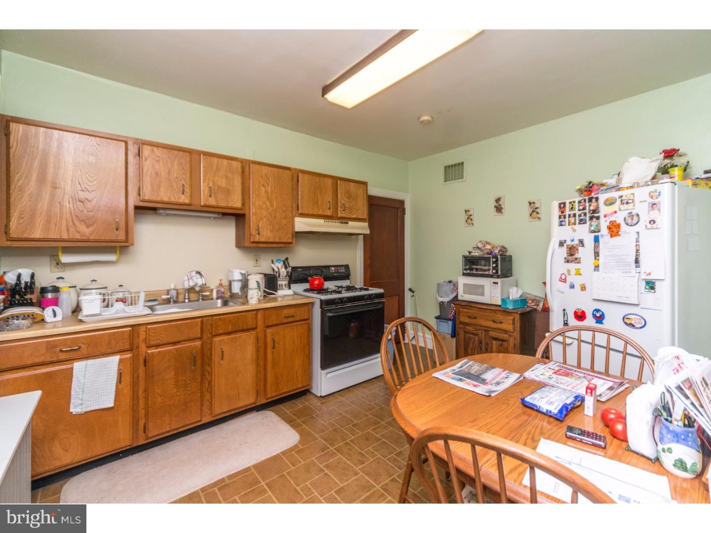 322 Shaw Road Ridley Park, PA 19078 - Photo 10 of 25