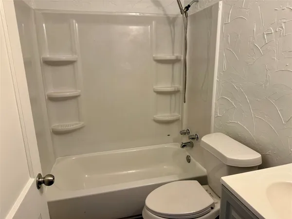 $1,650 | 5326 Wenda Street, Houston, TX 77033