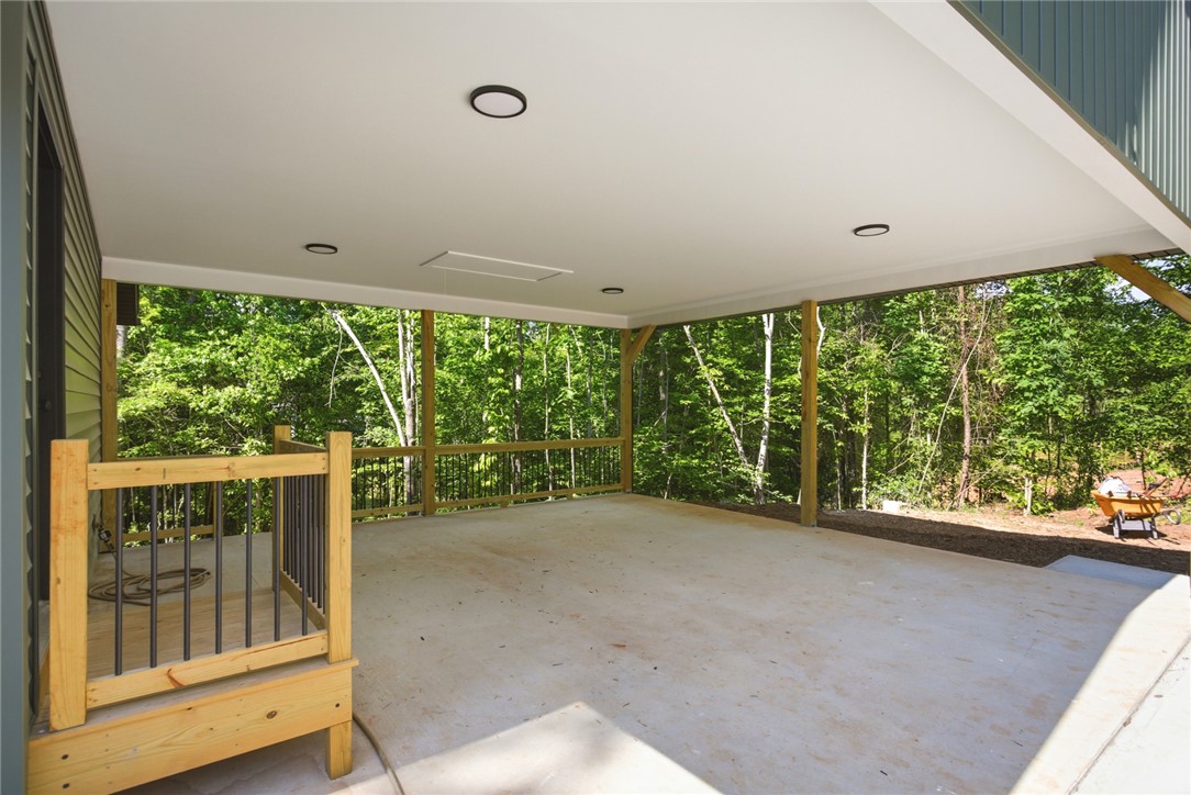 209 Castlebrook Drive Walhalla, SC 29691 - Photo 27 of 28