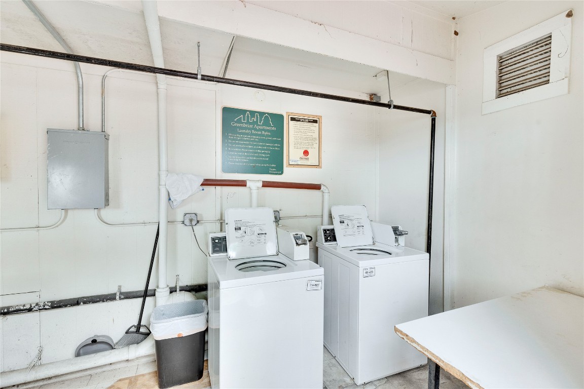 2314 Greenfield Parkway, Unit 108 Austin, TX 78741 - Photo 22 of 23 a room with a sink and cabinets