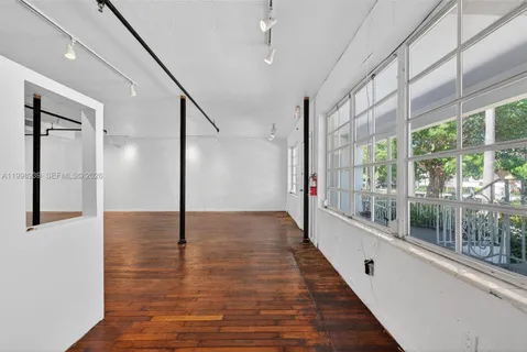$3,450,000 | 901 Pennsylvania Avenue, Miami Beach, FL 33139