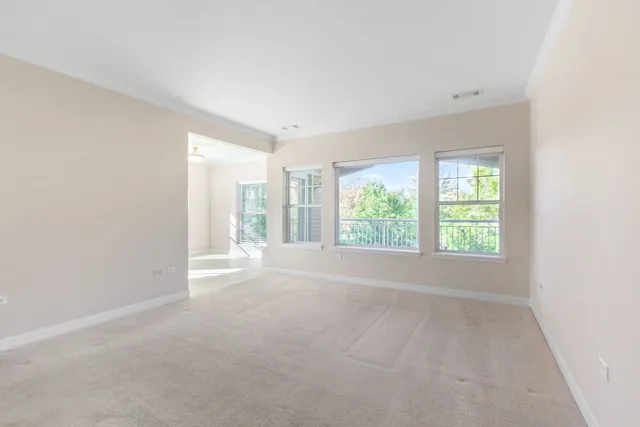 $389,000 | 2671 Stone Circle, Unit 208, Geneva, IL 60134