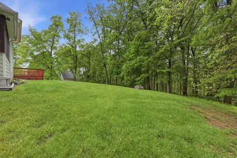 $1,100,000 | 206 Vernet Drive, Hockessin, DE 19707