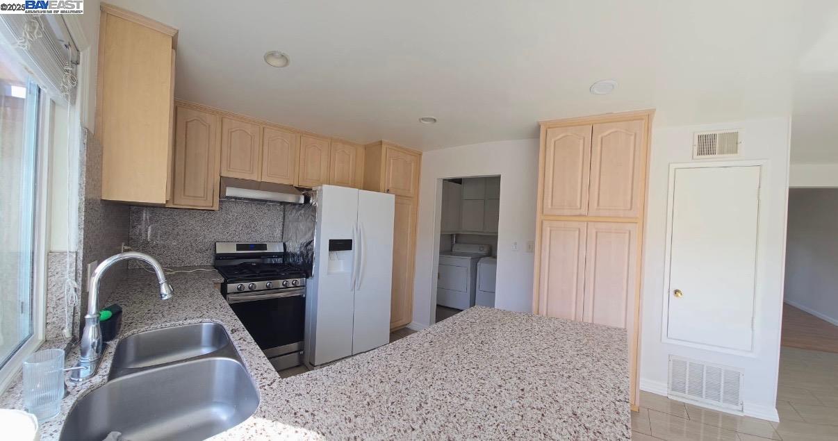 34512 Nantucket Common Fremont, CA 94555 - Photo 13 of 47