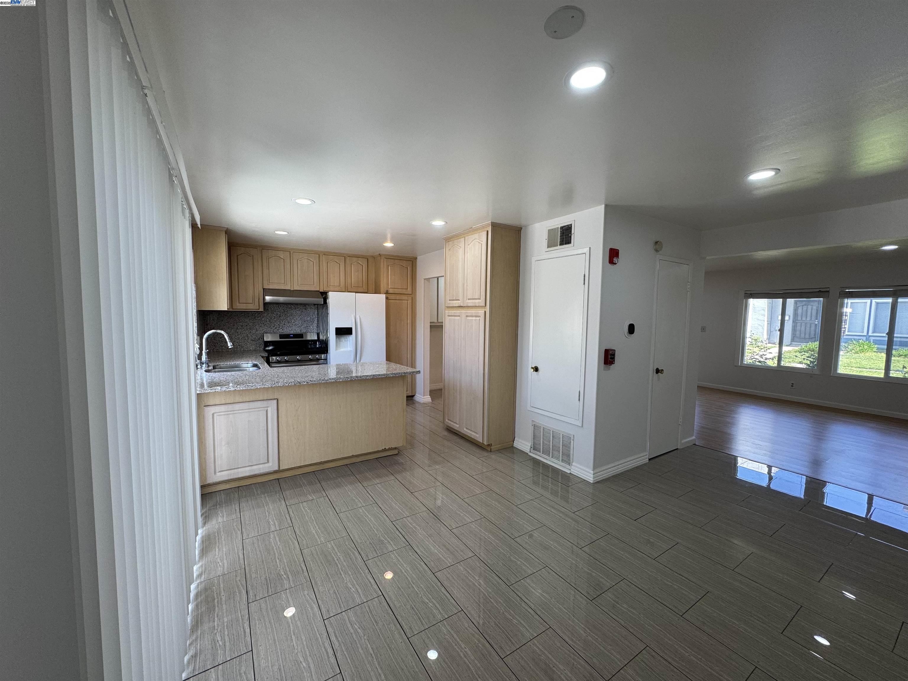 34512 Nantucket Common Fremont, CA 94555 - Photo 14 of 47