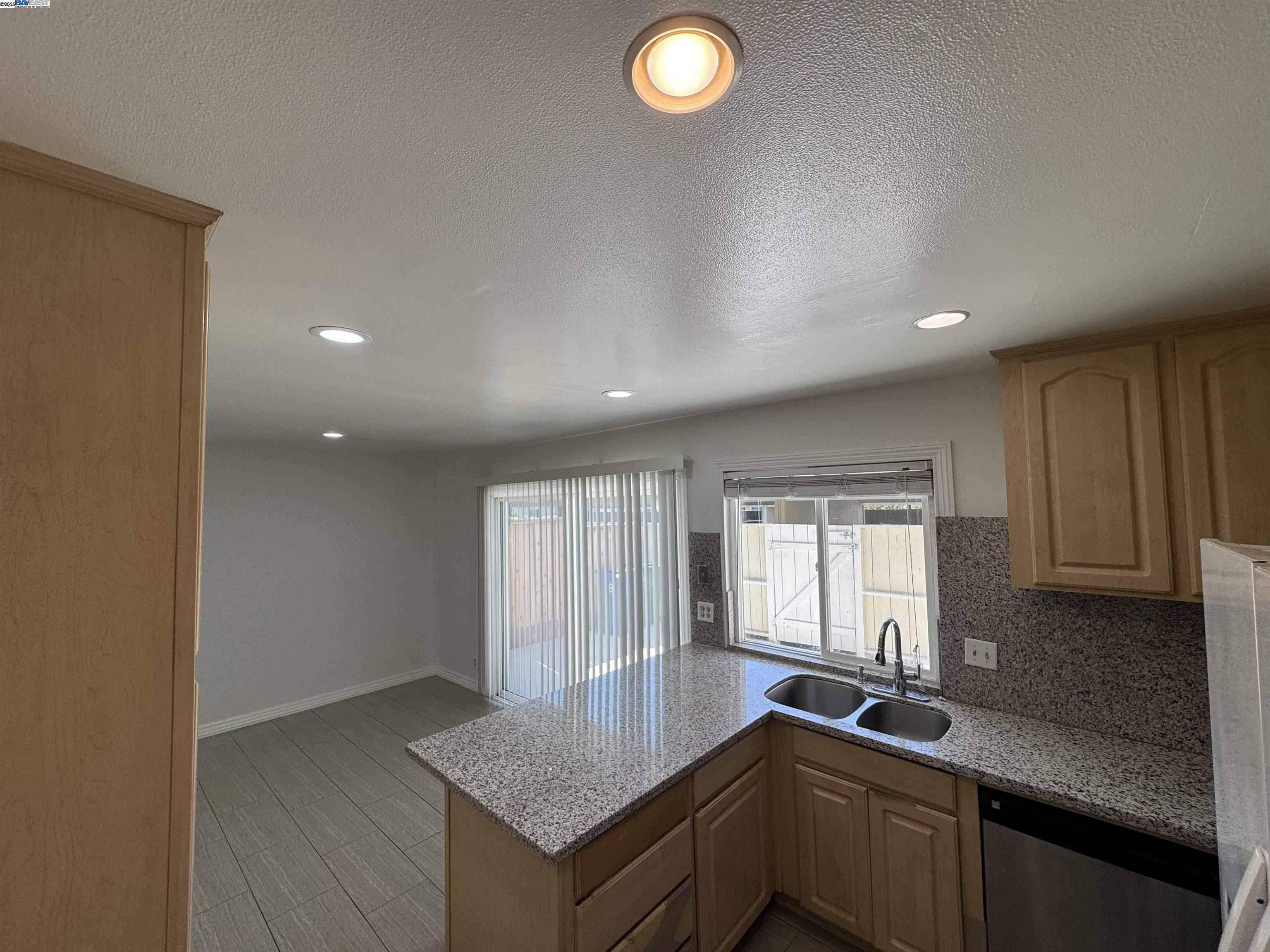 34512 Nantucket Common Fremont, CA 94555 - Photo 15 of 47