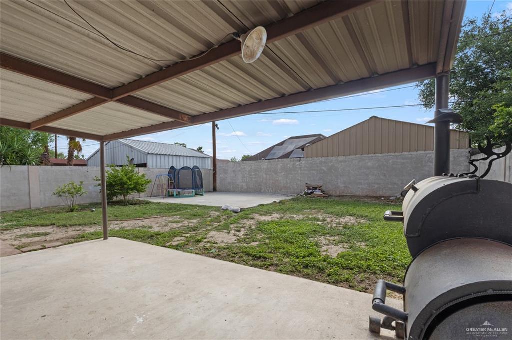 157 San Agustin Street Rio Grande City, TX 78582 - Photo 17 of 17 a backyard of a house