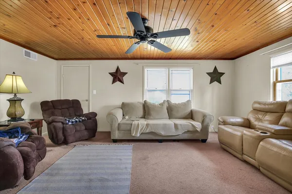 $144,900 | 106 Harrison Street, Catlin, IL 61817