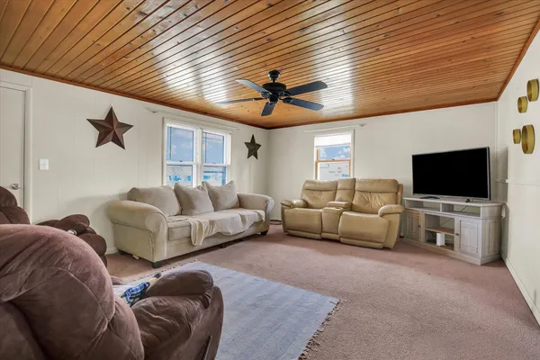 $144,900 | 106 Harrison Street, Catlin, IL 61817