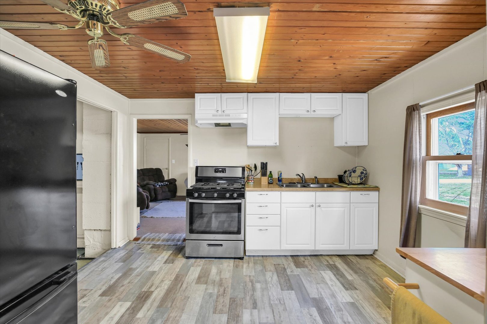 106 Harrison Street Catlin, IL 61817 - Photo 10 of 29