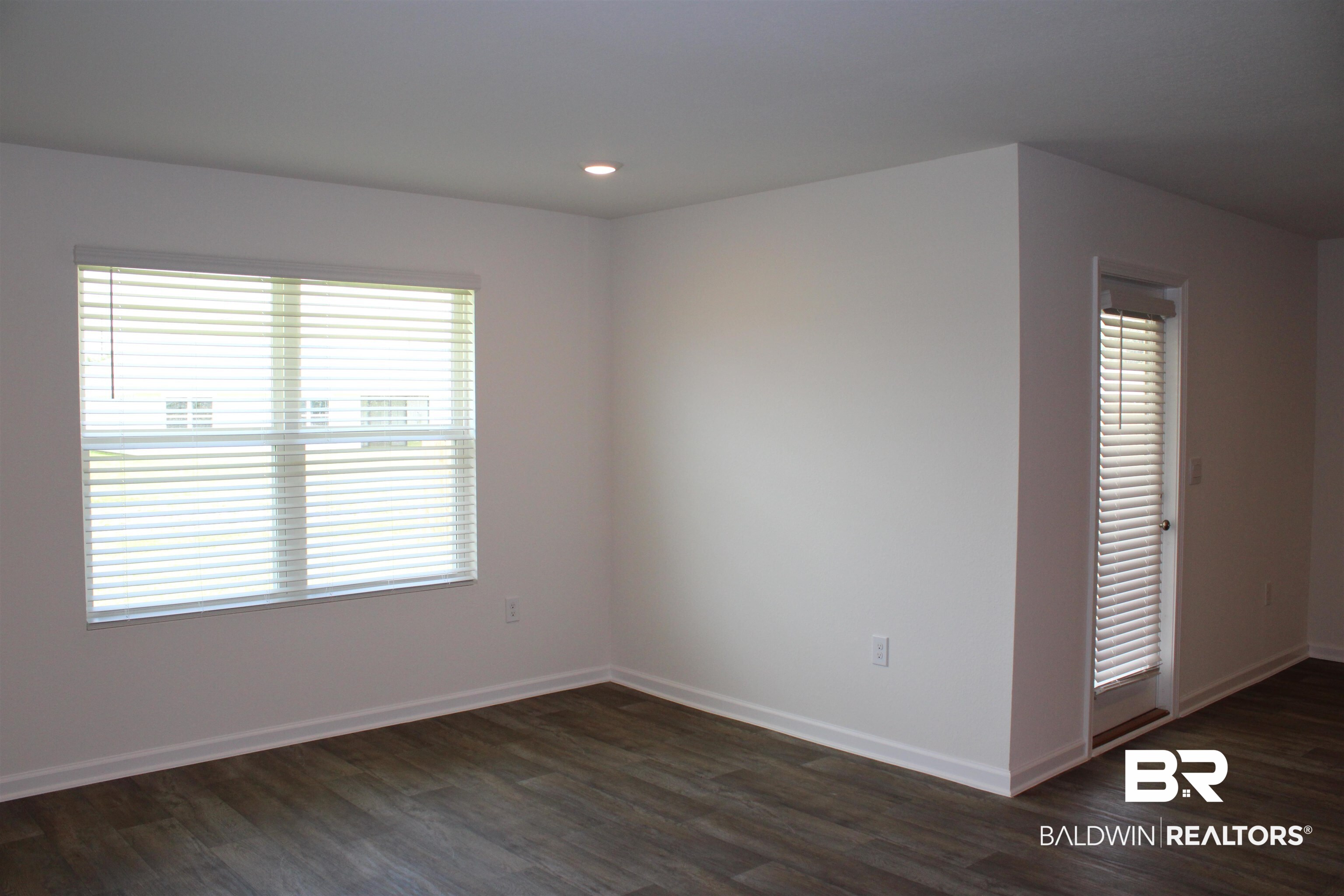 24172 Veranda Circle Elberta, AL 36530 - Photo 8 of 26