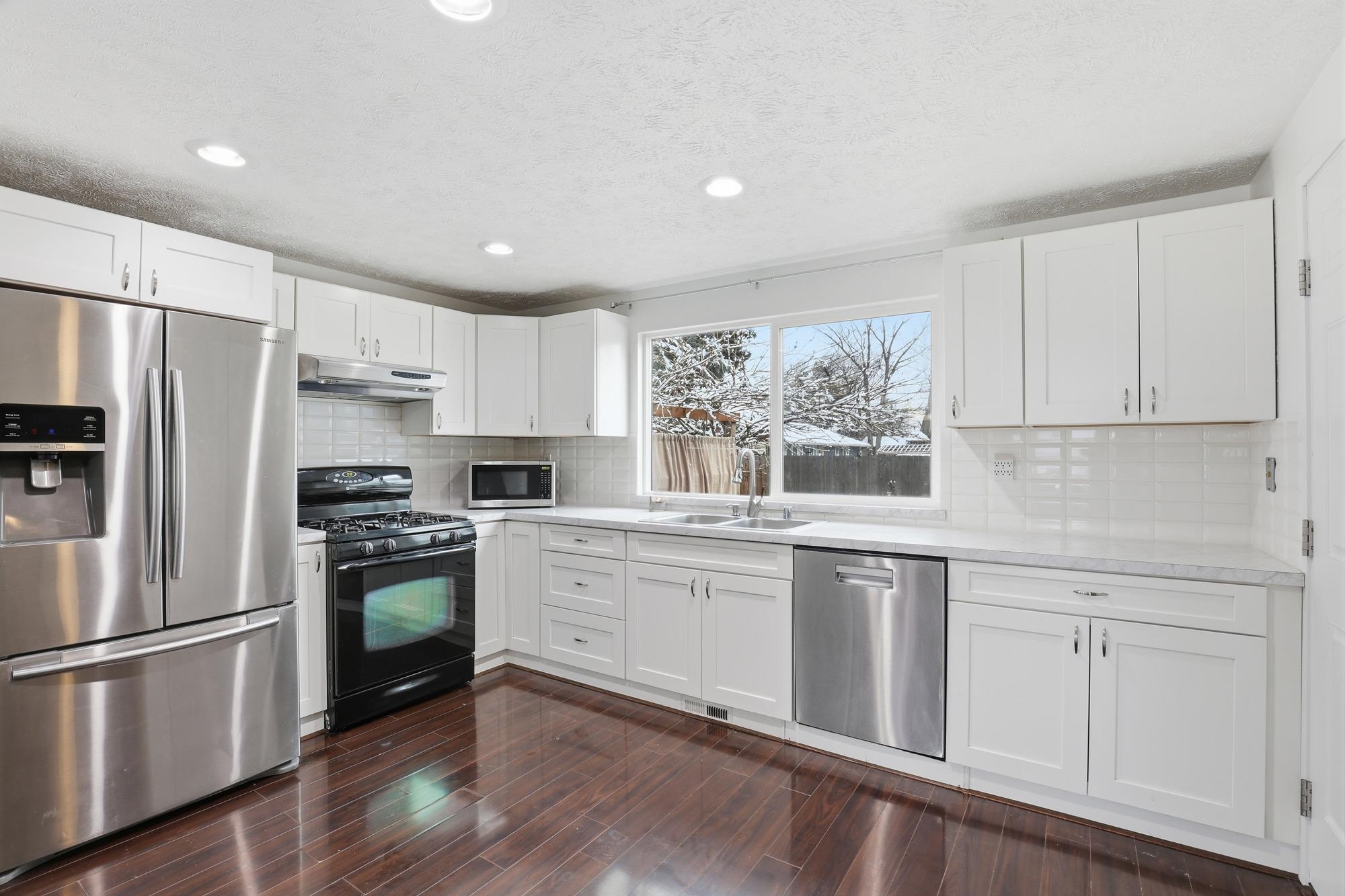 4809 North Calvin Road Spokane Valley, WA 99216 - Photo 11 of 45 Gallery Image 11