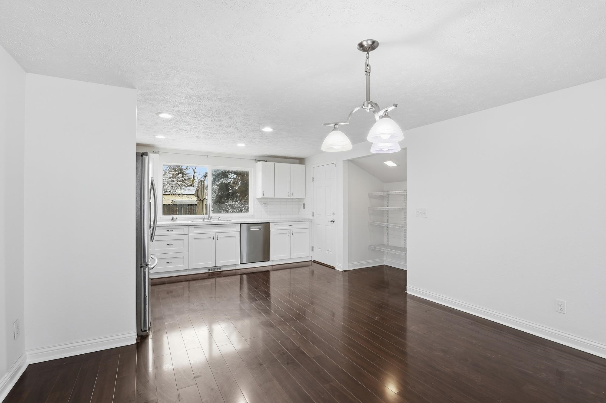 4809 North Calvin Road Spokane Valley, WA 99216 - Photo 9 of 45 Gallery Image 9