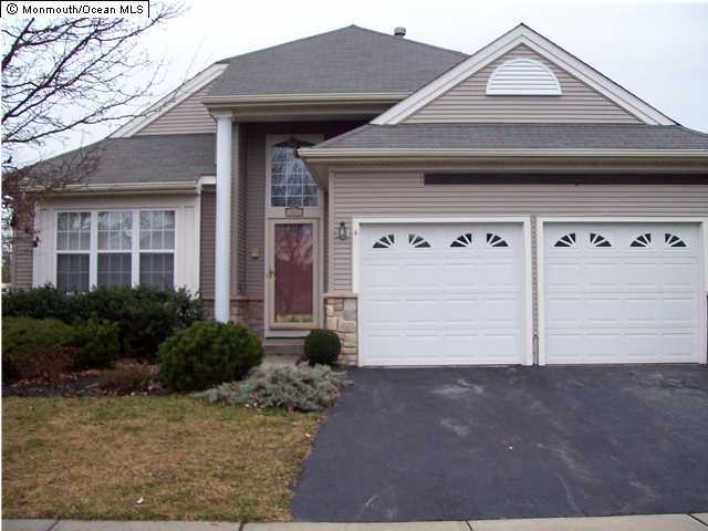 8 Drayton Road Manchester Township, NJ 08759 - Photo 1 of 3 Primary Photo