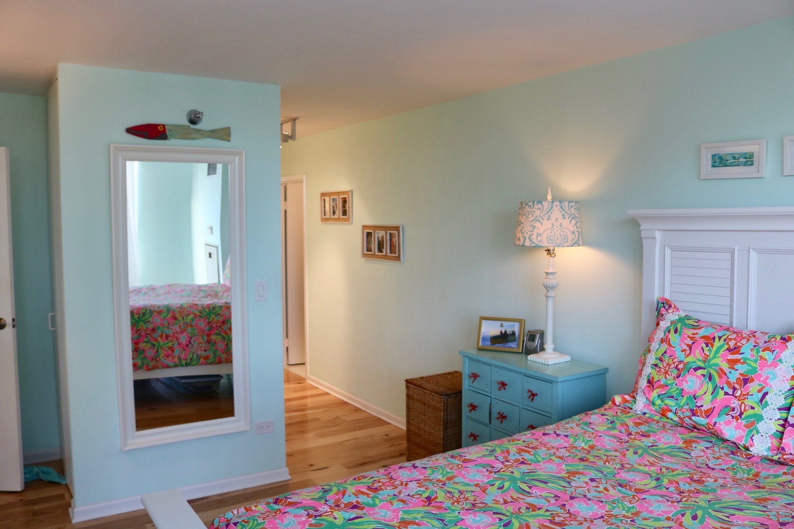 111 West Maple Street, Unit 2301 Chicago, IL 60610 - Photo 11 of 20