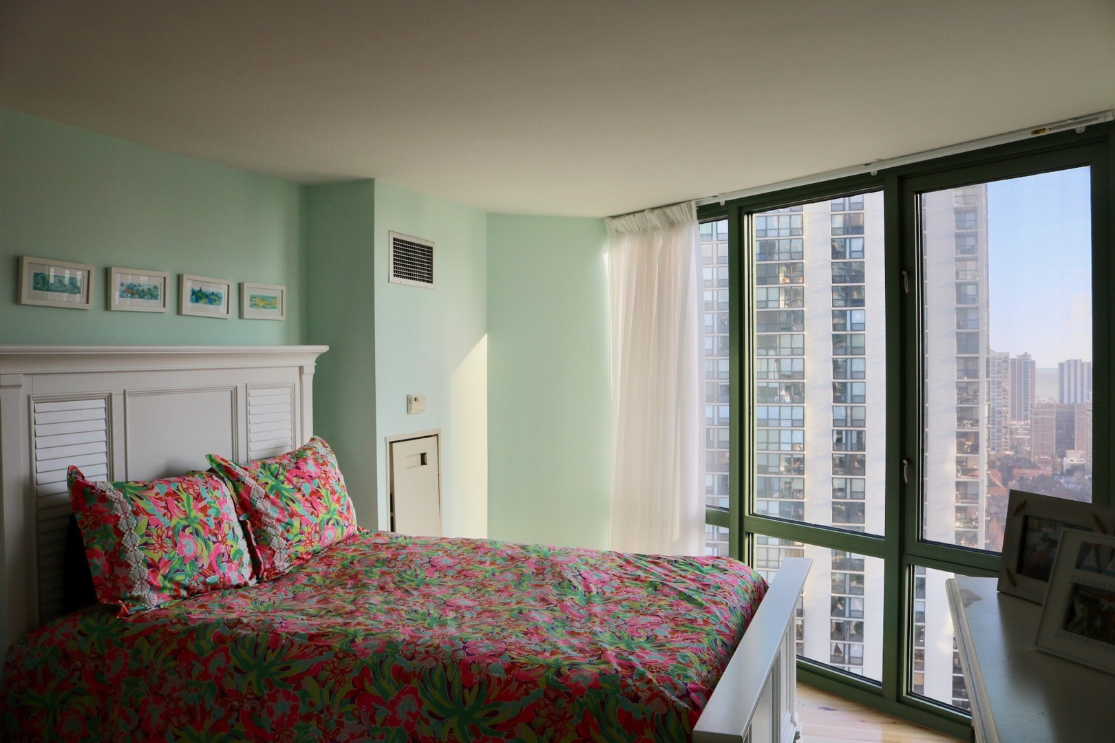 111 West Maple Street, Unit 2301 Chicago, IL 60610 - Photo 13 of 20