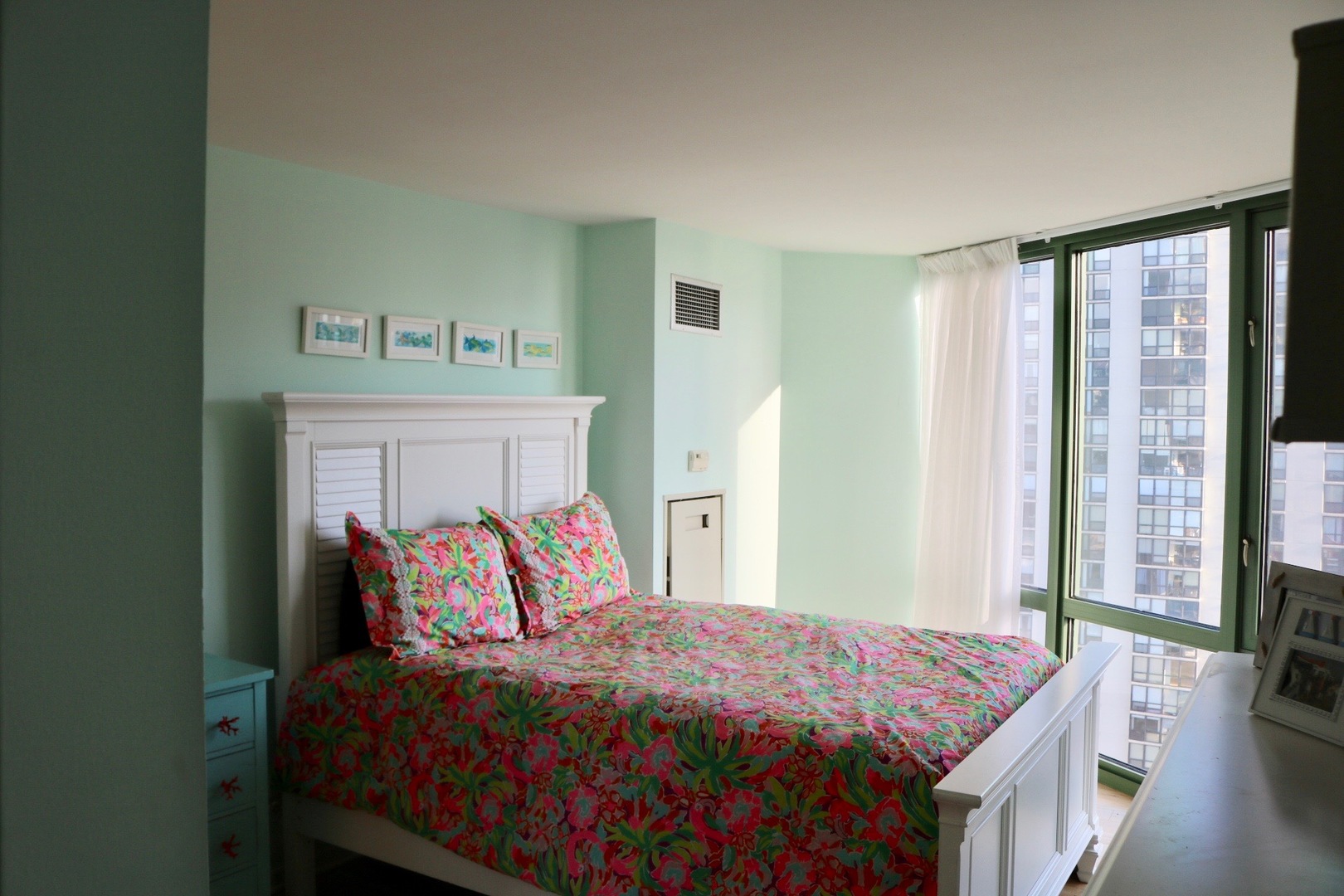 111 West Maple Street, Unit 2301 Chicago, IL 60610 - Photo 14 of 20