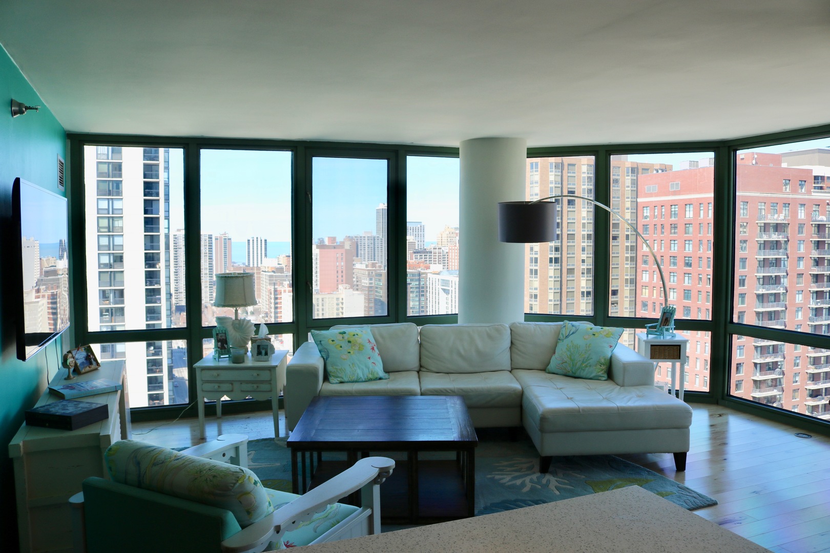 111 West Maple Street, Unit 2301 Chicago, IL 60610 - Photo 5 of 20
