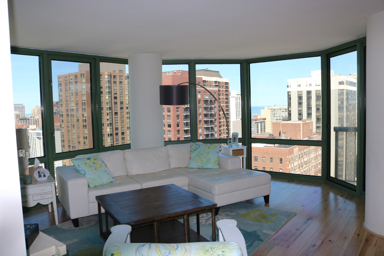 111 West Maple Street, Unit 2301 Chicago, IL 60610 - Photo 6 of 20