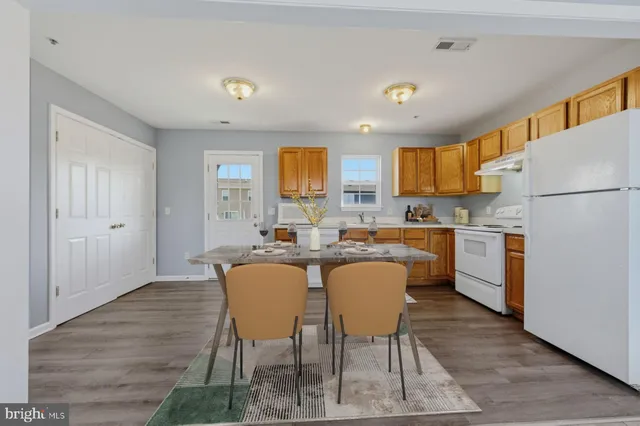 $1,950 | 223 North Brown Street, Fruitland, MD 21826