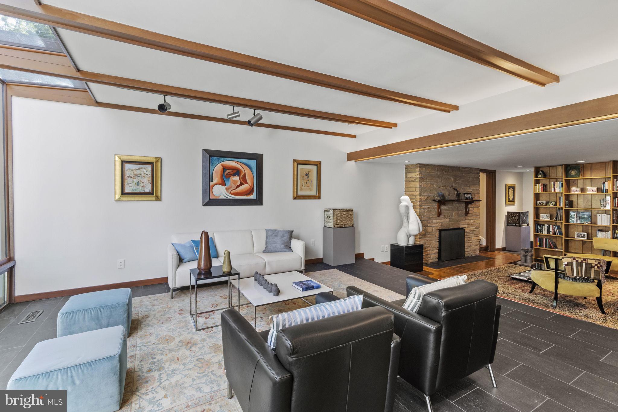 435 Crescent Road Wyncote, PA 19095 - Photo 11 of 63 Living room leading to sitting area